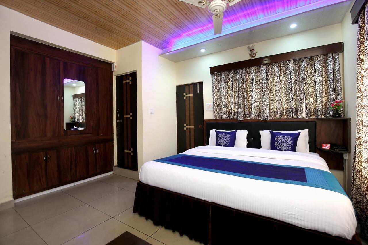 Oyo 9942 Hotel Ravine Dharamshala Buitenkant foto