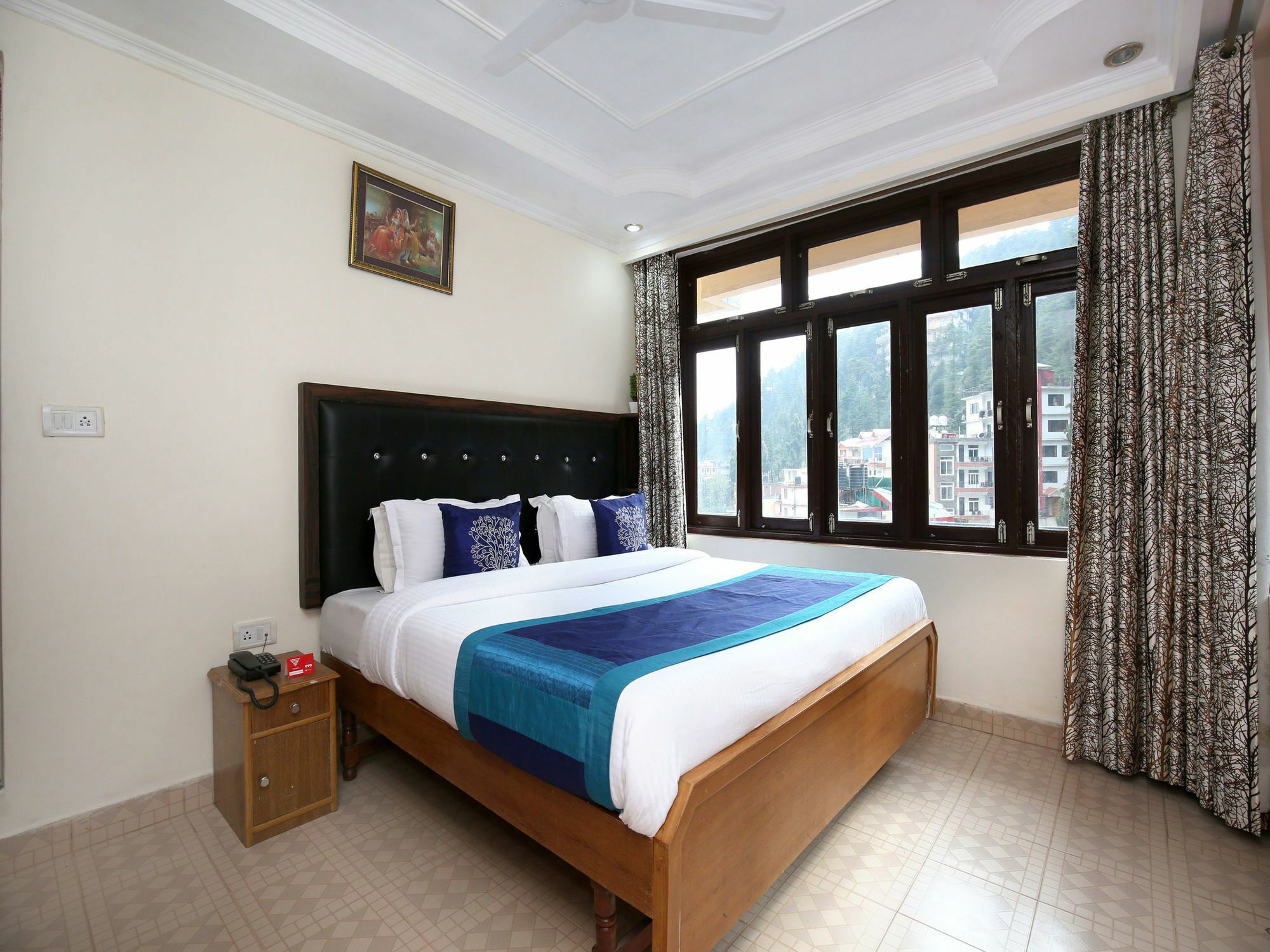 Oyo 9942 Hotel Ravine Dharamshala Buitenkant foto